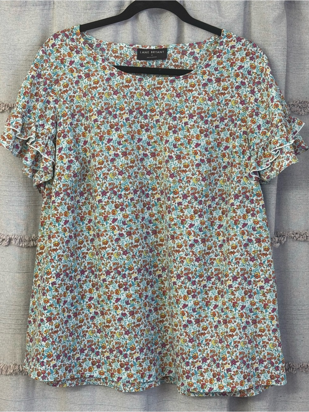 Lane Bryant Floral Top Crew Neck, Ruffled Sleeves, Flowy, Romantic-SIZE 16